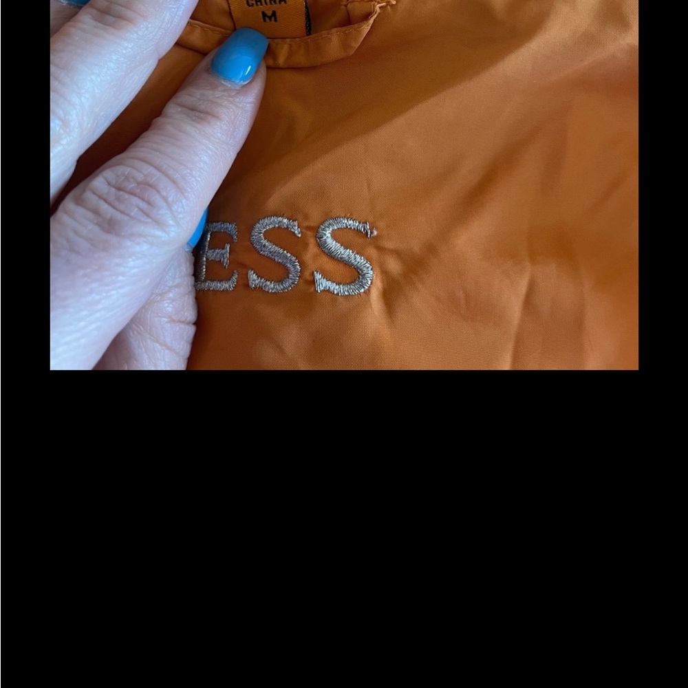 Guess Puffer - Picture 3 of 7